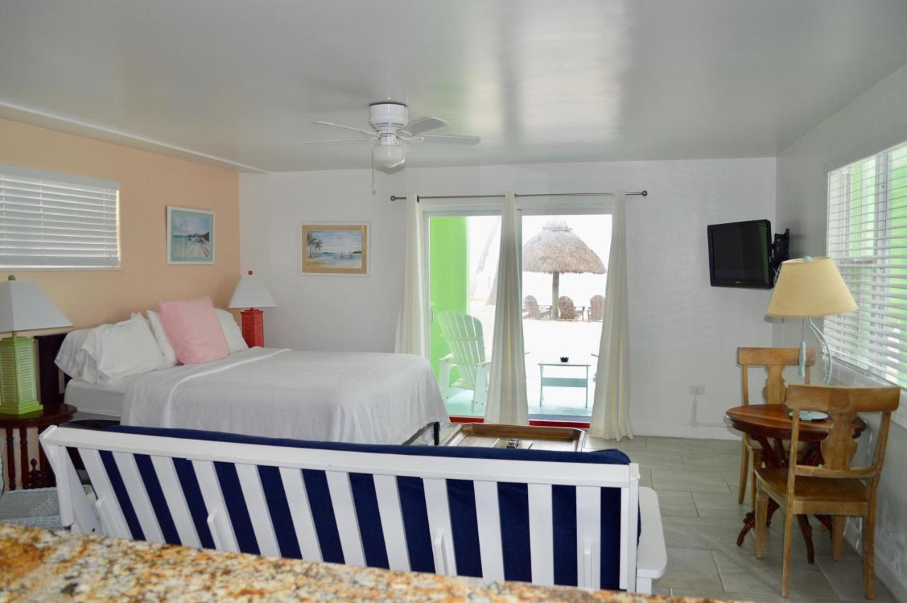 Drop Anchor Resort & Marina Islamorada Exteriör bild
