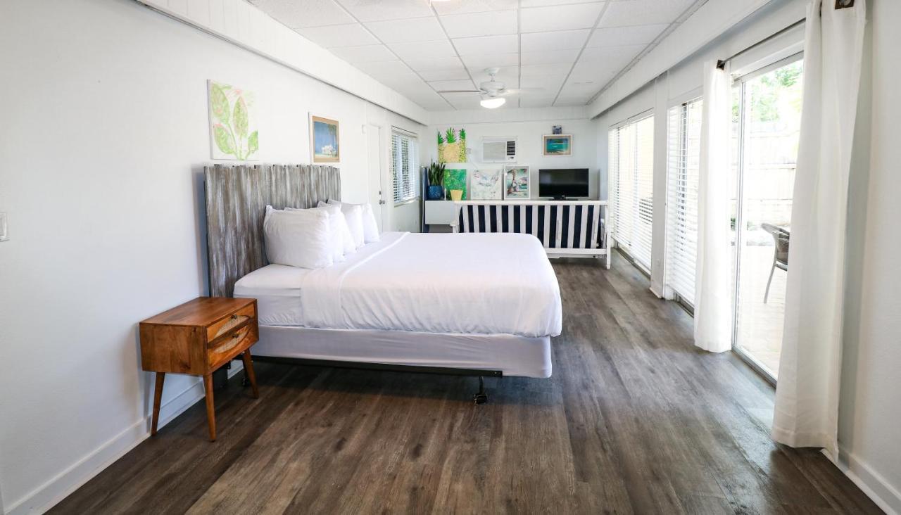 Drop Anchor Resort & Marina Islamorada Exteriör bild