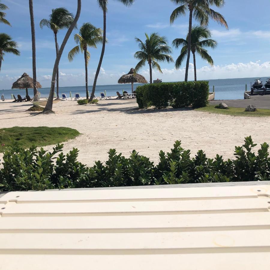 Drop Anchor Resort & Marina Islamorada Exteriör bild