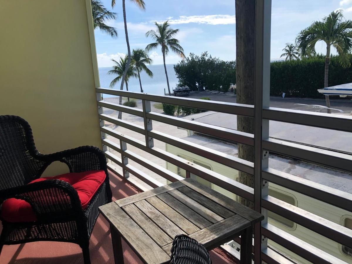 Drop Anchor Resort & Marina Islamorada Exteriör bild