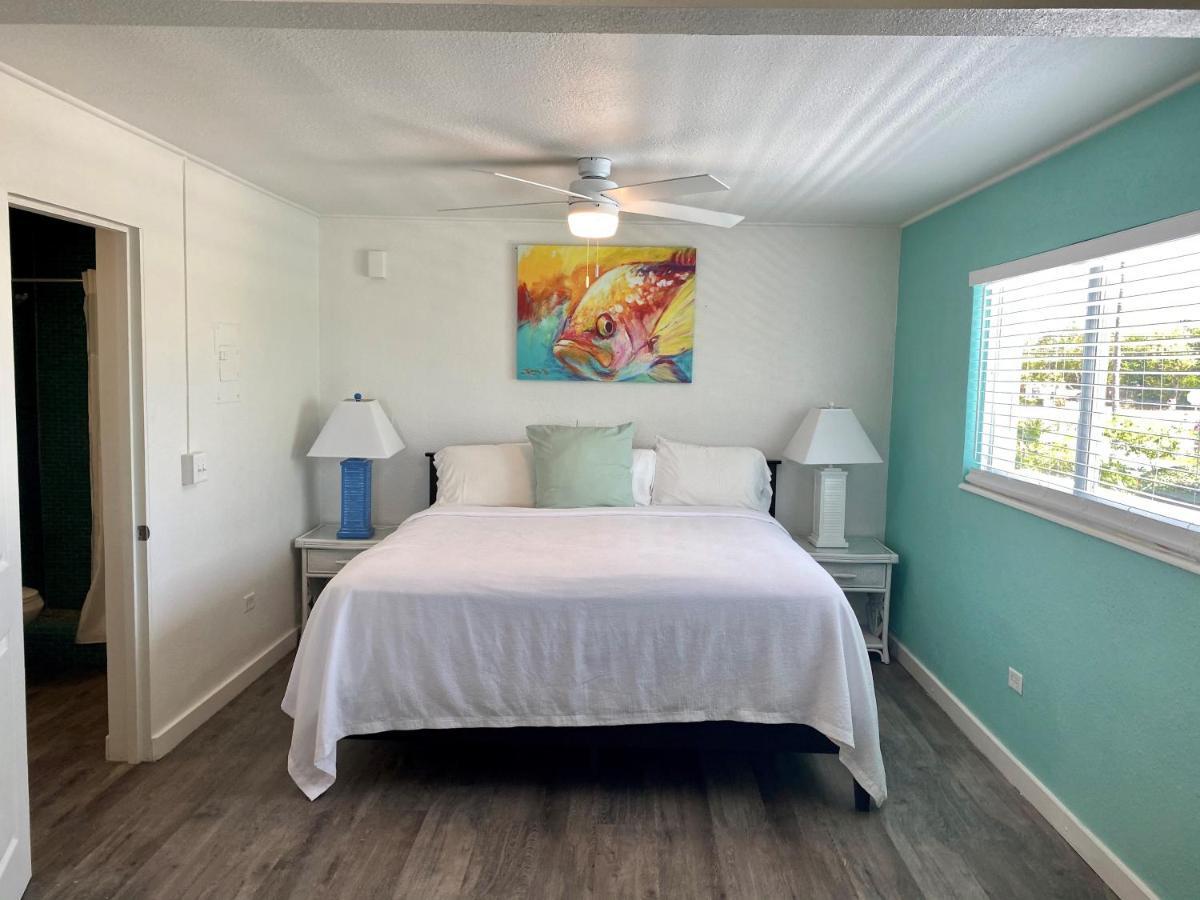 Drop Anchor Resort & Marina Islamorada Exteriör bild